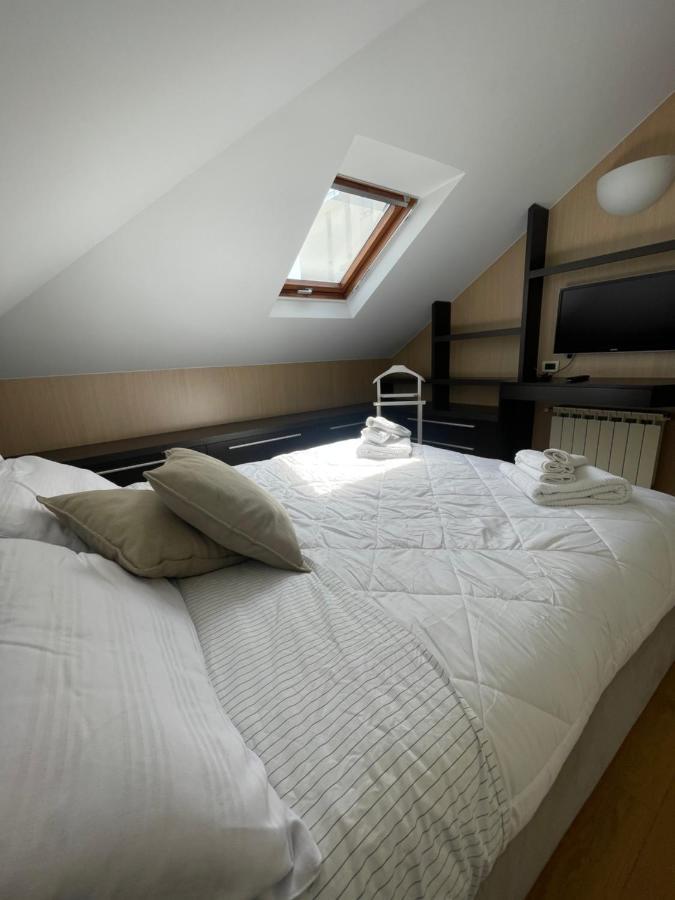 Casa Al Mare Apartment Bordighera Ngoại thất bức ảnh