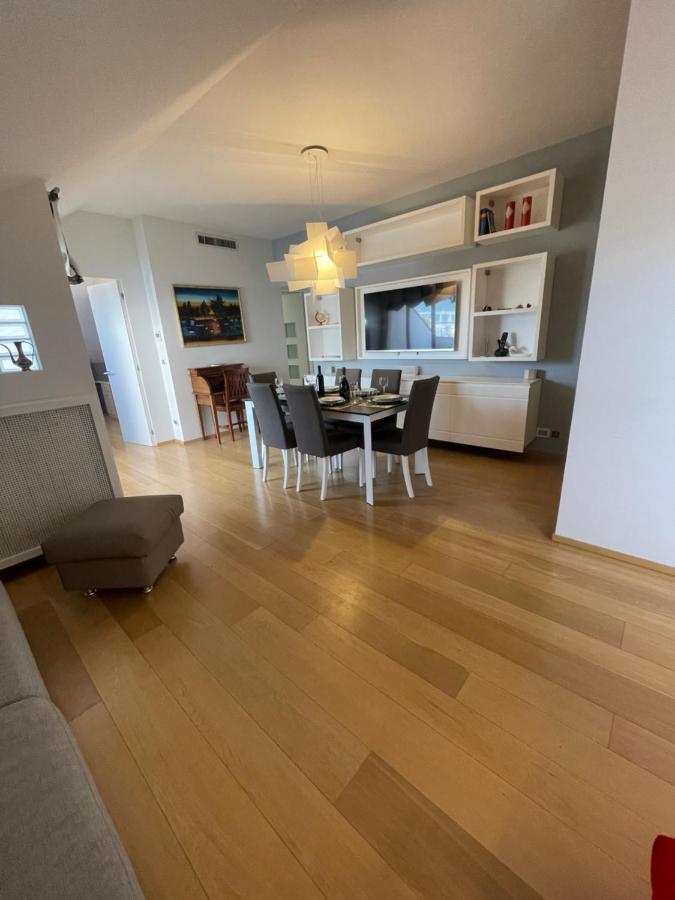Casa Al Mare Apartment Bordighera Ngoại thất bức ảnh